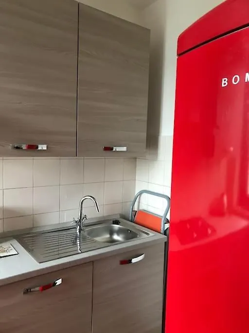 Appartamento Casa Di Leo - Crema 0*,
